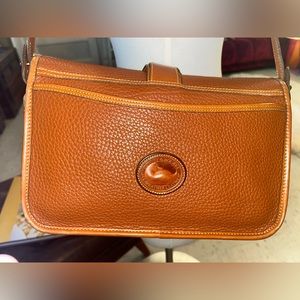 Dooney & Bourke handbag/crossbody
